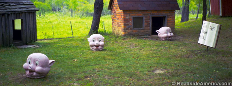 Fantasy Land - 1980S Photo From Roadside America (newer photo)